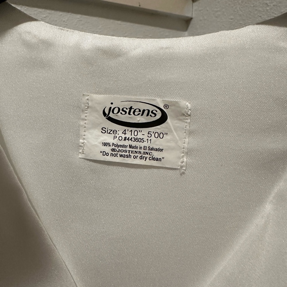White Graduation Gown - Picture 6 of 6